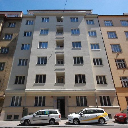 Studio Near The Art Gallery Praag Buitenkant foto